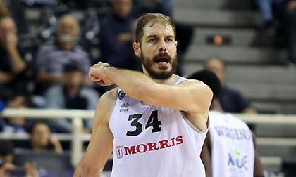 Νικητής στην πρεμιέρα του πρωταθλήματος Κατάρ ο Σαρικόπουλος