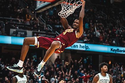 Συνεχίζουν να εκπλήσσουν Καβαλίερς και Γουίζαρντς