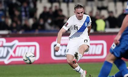 Πέλκας: «Θέλουμε να μείνει ο Φαν’τ Σχιπ»