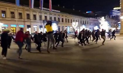 Οι Σέρβοι πανηγύριζαν στους δρόμους με «Siu»