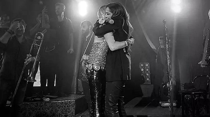 Βανδή-Βίσση: Τραγούδησαν μαζί στη Θεσσαλονίκη και έγινε... χαμός