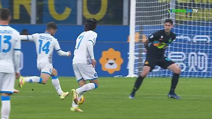 Μειώνει σε 3-2 και γίνεται πρώτος σκόρερ της Νάπολι ο Μέρτενς!