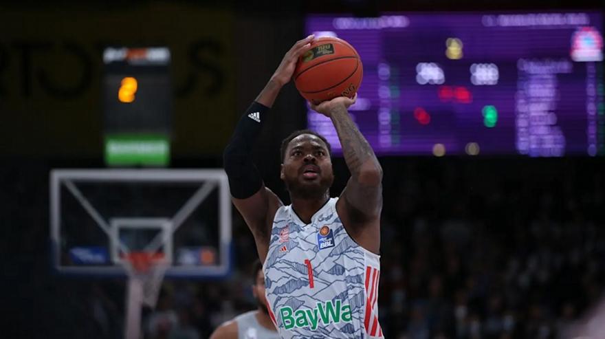 Εκτός έδρας νίκες για Μπάγερν και Άλμπα