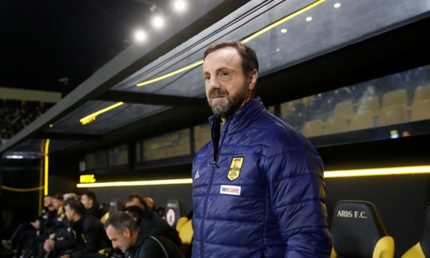 Σαββόπουλος: «Δεν τέθηκε καν θέμα Μάντζιου, έχει αδυναμίες ο Άρης που τις καλύπτει»