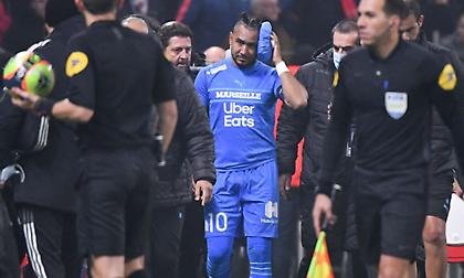 Απολογήθηκε με φανέλα… Μπάγερν ο οπαδός που χτύπησε τον Παγιέ: «Συγγνώμη, δεν στόχευα αυτόν»