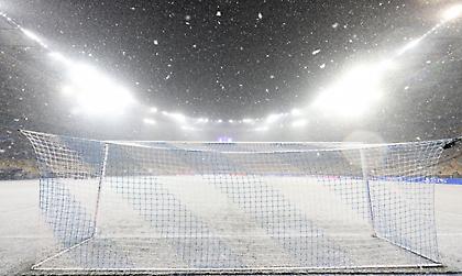 Τρομερή χιονόπτωση στο Κίεβο πριν το Ντινάμο-Μπάγερν (pics)