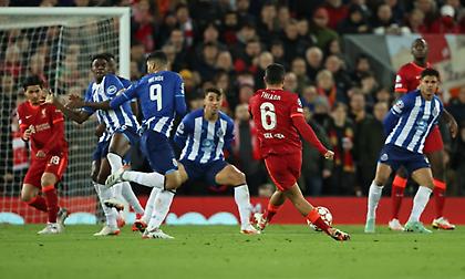 Τρελή σουτάρα του Τιάγκο με το εξωτερικό για το 1-0 της Λίβερπουλ