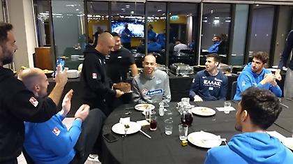 Εθνική Ανδρών: Τούρτα έκπληξη στον εορτάζοντα Μουράτο