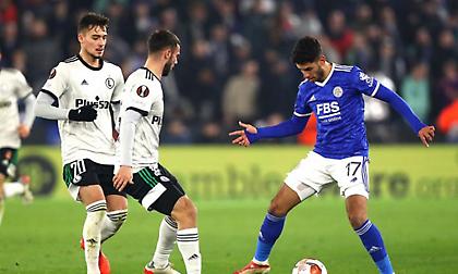 Έπιασε κορυφή η Λέστερ με τριάρα