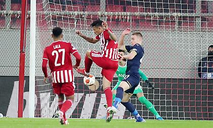 Τα σχόλια στον bwinΣΠΟΡ FM 94,6 για το Ολυμπιακός-Φενέρ