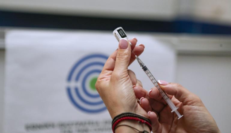 Κρήτη: Έκαναν πενταπλή δόση εμβολίου σε 73χρονη