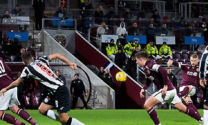 Επιστροφή στις νίκες και στο -3 από την κορυφή η Χαρτς