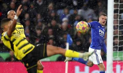 Απολαυστικός Βάρντι, δύο υπέροχα γκολ για το 3-1 της Λέστερ