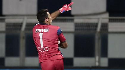 Έπιασε τρίτο πέναλτι μέσα στη σεζόν ο 43χρονος Μπουφόν!