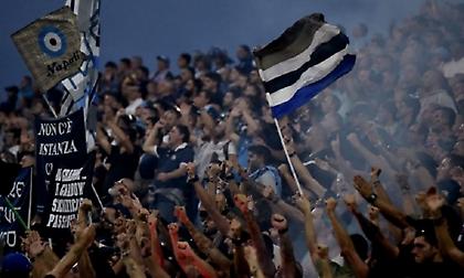 Χαμός πριν το Νάπολι-Λάτσιο: Ξύλο με φωτοβολίδες και μπαστούνια