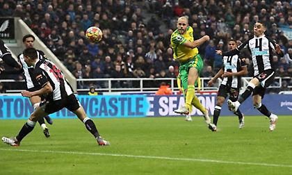 Με πρωταγωνιστή τον Γιαννούλη έσωσε τον βαθμό κόντρα στη Νιούκαστλ η Νόριτς!