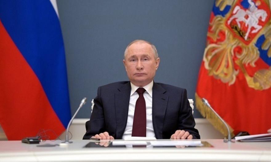 Πούτιν: Δεν έχω αποφασίσει αν είμαι ξανά υποψήφιος το 2024