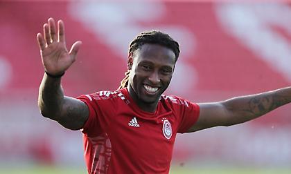 Ολυμπιακός: Πιθανή επανεμφάνιση Σεμέδο με Λεβαδειάκο