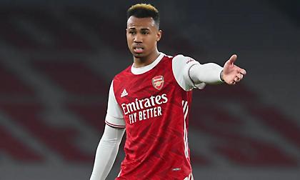 Ο Γκάμπριελ της Άρσεναλ τα έβαλε με ληστές που είχαν ρόπαλο και ήθελαν να κλέψουν το αμάξι του!