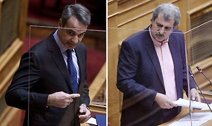 Χαμός με Μητσοτάκη και Πολάκη στη Βουλή: «Δεν συνομιλώ με αντιεμβολιαστές» ο ένας, «άσχετε» ο άλλος
