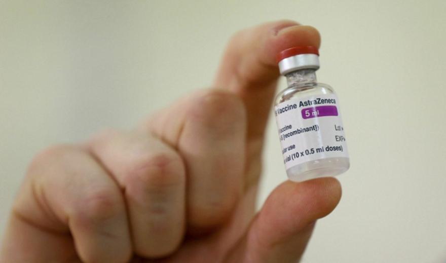 Εμβόλιο AstraZeneca: Εντόπισαν τι προκαλεί τις θρομβώσεις