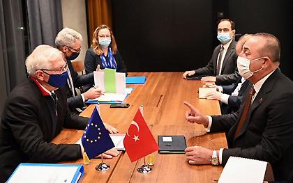 Μπορέλ σε Τσαβούσογλου: Ανάγκη αποφυγής εντάσεων στην Ανατολική Μεσόγειο