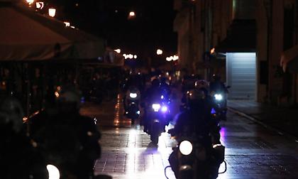 Καταδίωξη με πυροβολισμό στο Μενίδι
