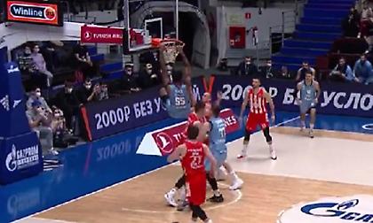 Γκρέμισε την μπασκέτα του Ερυθρού Αστέρα ο Μίκι!