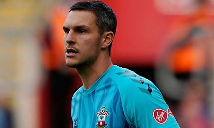 Σαουθάμπτον: Κράξιμο Χάσενχουτλ στον τερματοφύλακα επειδή δεν είπε πως είχε χτυπήσει!