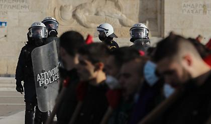 Διαδήλωση για τη δολοφονία Γρηγορόπουλου: 3 συλλήψεις και 11 προσαγωγές
