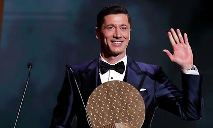 Ουζμπέκος δημοσιογράφος δεν ψήφισε Λεβαντόφσκι γιατί είναι αργός και άτιτλος με τη… Γερμανία