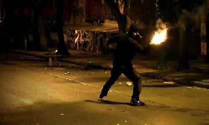 Επίθεση με μολότοφ σε σύνδεσμο του ΠΑΟΚ!