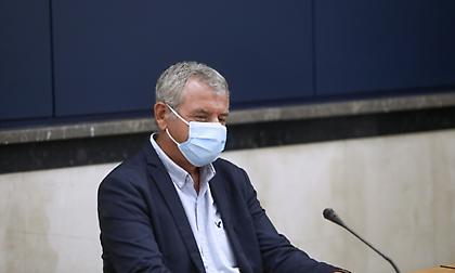 «Κρατούν κλειστές ΜΕΘ για VIP ασθενείς»: Απίστευτη καταγγελία Γιαννάκου
