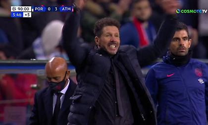 Πανευτυχής ο Σιμεόνε μετά τη λήξη του αγώνα!