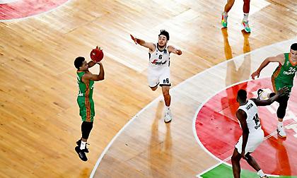 Τρομερός Γιόγκι Φέρελ, αλλά δεν έφτανε για Τσεντεβίτα κόντρα στη Βίρτους