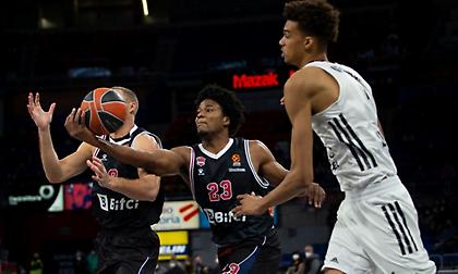 «Έπνιξε» τη Βιλερμπάν και πήρε… ανάσα η Μπασκόνια