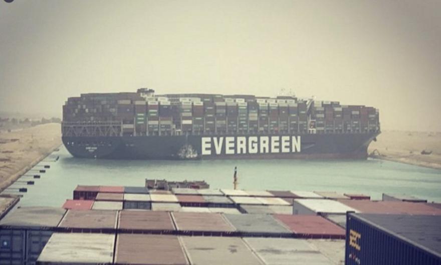 Παραλύοντας το παγκόσμιο εμπόριο: Το ''Ever Given'' και το… μπλόκο στη διώρυγα του Σουέζ