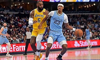 Φοβεροί Γκρίζλις, «καθάρισαν» τους Λέικερς