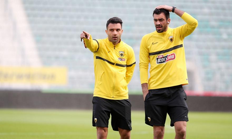 Με Τζαβέλλα και Μάνταλο η ενδεκάδα της ΑΕΚ στην Τρίπολη