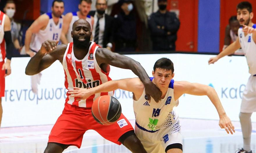 Ζέρβας: «Κλειδί για τον Ολυμπιακό η προσαρμογή του Έισι»