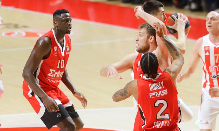 Φαλ: «Δεν πονάω, θα παίξω απέναντι στην Μπάγερν»