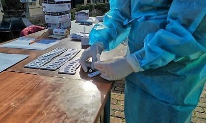 Κορωνοϊός: 130 θάνατοι, 700 διασωληνωμένοι, 5.736 τα νέα κρούσματα