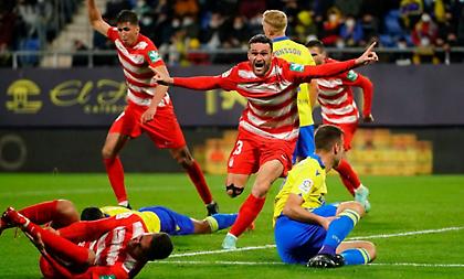 Ο Μολίνα λύτρωσε την Γρανάδα και έγινε ο 3ος γηραιότερος σκόρερ στην ιστορία της La Liga!