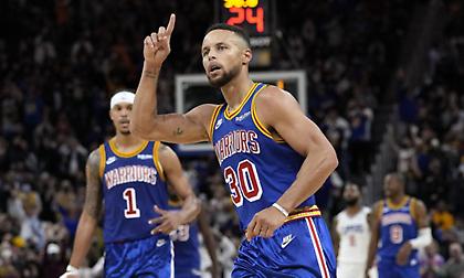 «Κόλλησαν» στην Ιντιάνα οι Γουόριορς λόγω μηχανικής βλάβης στο αεροπλάνο τους