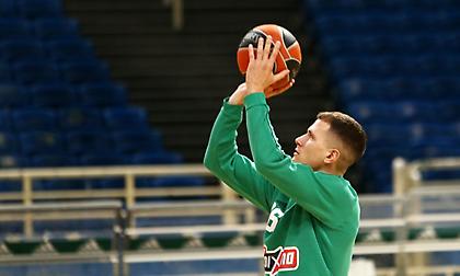 Ελπίδες για Νέντοβιτς με Μπαρτσελόνα-Τελευταία στιγμή και για Φλόιντ