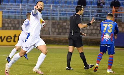 Χτύπησε σε τρία λεπτά η Λαμία και 2-2 τον Βόλο!
