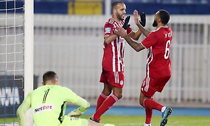 Πάρτι Ολυμπιακού με show Ελ Αραμπί στο Περιστέρι!