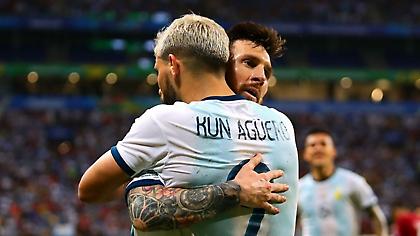 Το συγκινητικό μήνυμα Μέσι σε Αγουέρο: «Σε αγαπώ πολύ, φίλε»