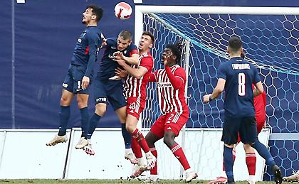 Κράτησε το αήττητο κόντρα στον Ολυμπιακό Β', αλλά όχι και την κορυφή η Βέροια!