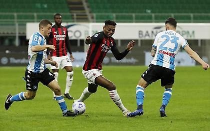 Ντέρμπι Μίλαν-Νάπολι την Κυριακή στο Μιλάνο